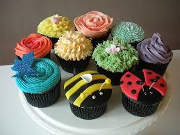 food-drink-cake-decorating-cupcake